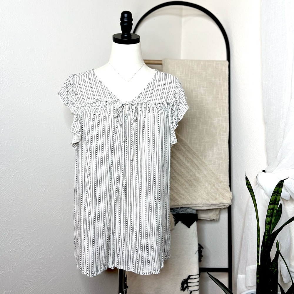 Old Navy Casual Key Hole Flowy Top, Sz XL
